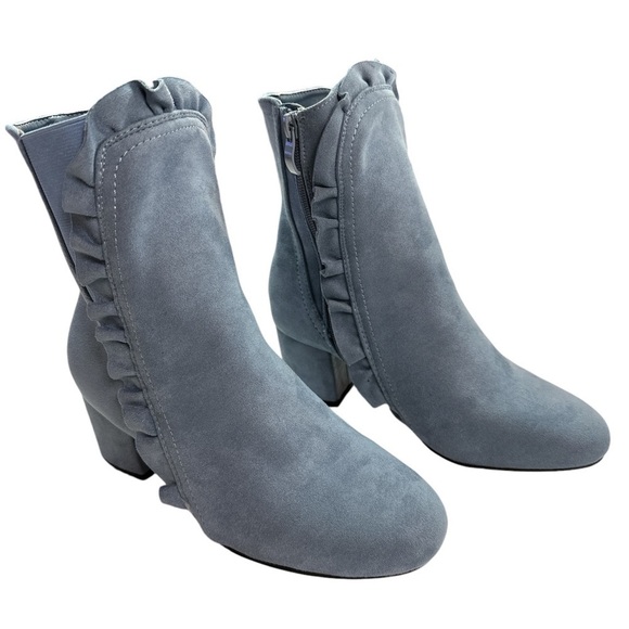 Boston Design Studio Pastel Ruffled Blue Faux Suede Zippered Calf Booties 7W - Picture 3 of 11